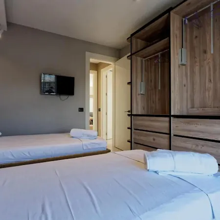 Luxurious Aparthotel 3*